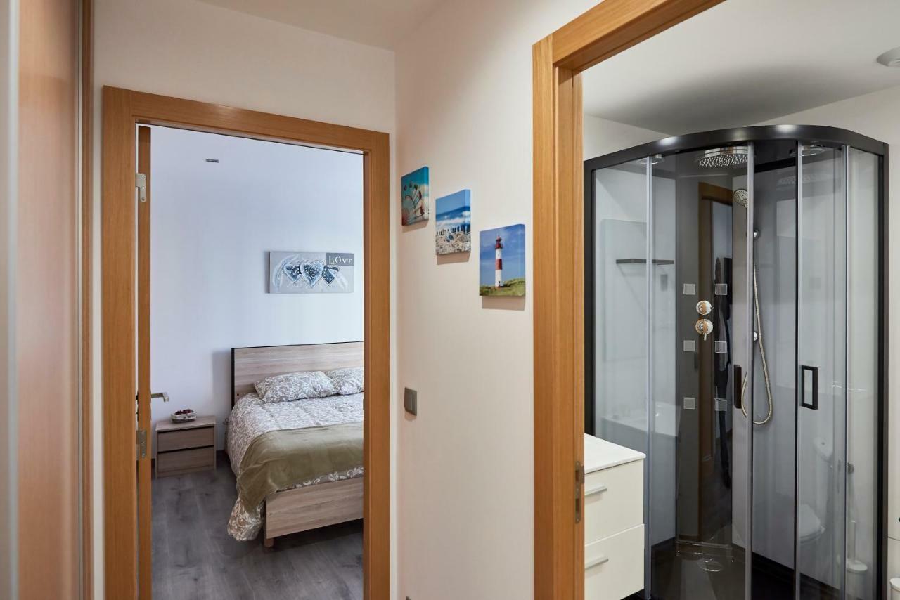 Appartement 1-4 Pers - Proche Paris, Cdg, Grand Paris Arena - A L'Ombre Du Pin "5" Le Pin  Exterior foto